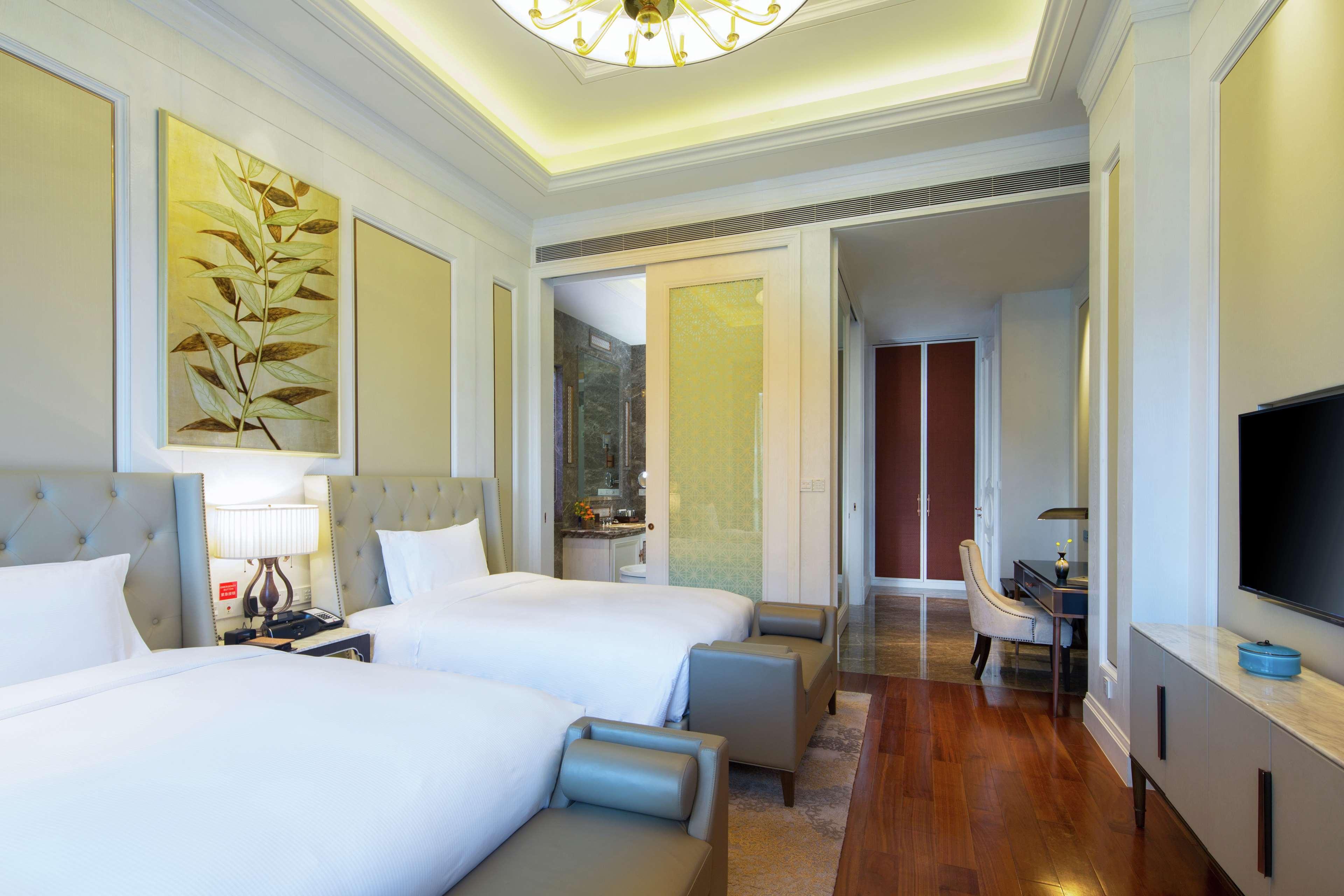 Hilton Yuxi Fuxian Lake Chengjiang  Extérieur photo